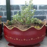 Turn Your Old Tires Into Super Attractive Planters